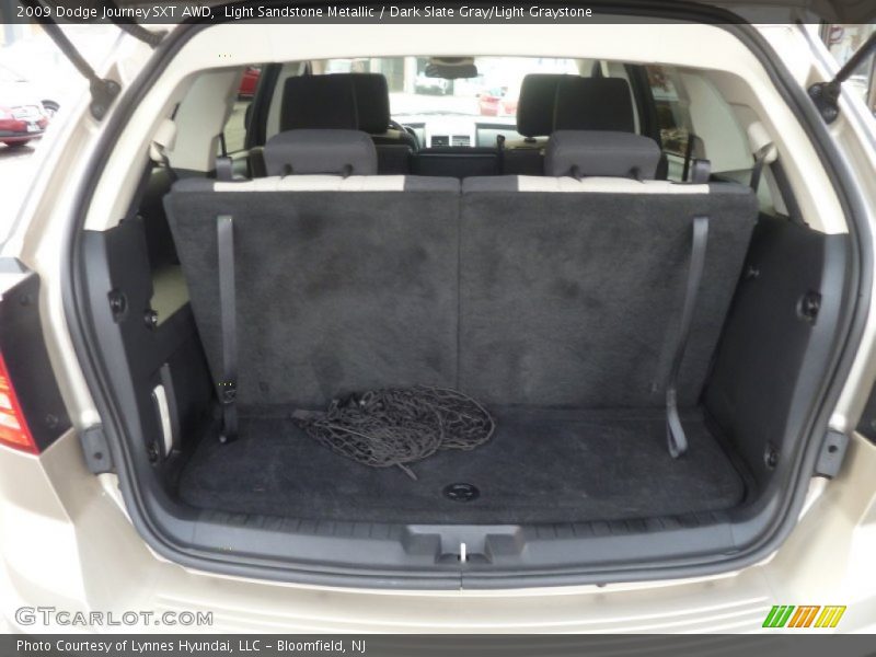 Light Sandstone Metallic / Dark Slate Gray/Light Graystone 2009 Dodge Journey SXT AWD