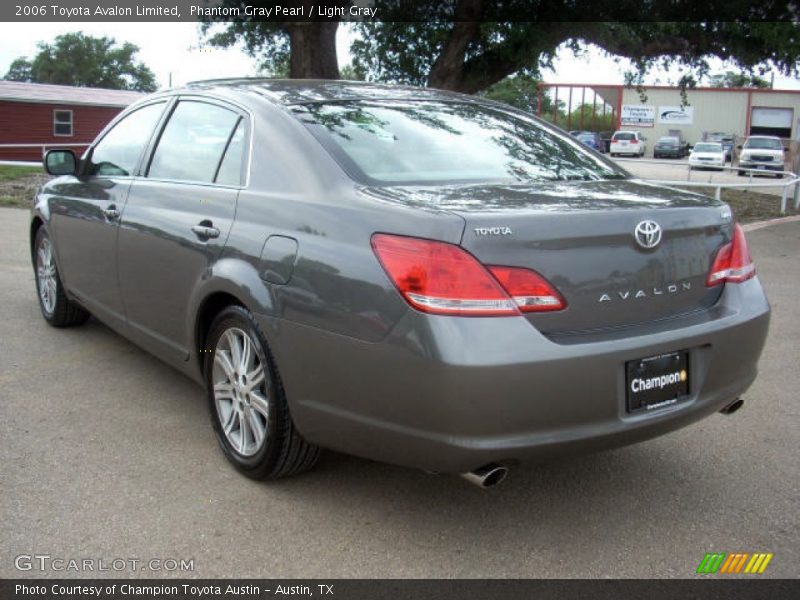 Phantom Gray Pearl / Light Gray 2006 Toyota Avalon Limited