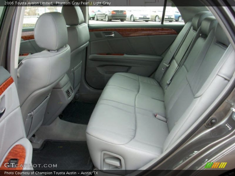 Phantom Gray Pearl / Light Gray 2006 Toyota Avalon Limited