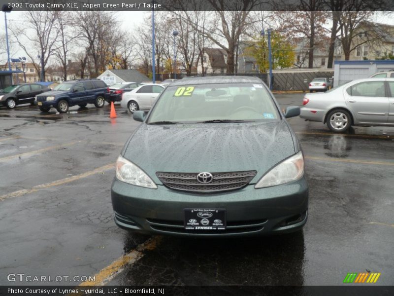 Aspen Green Pearl / Taupe 2002 Toyota Camry XLE