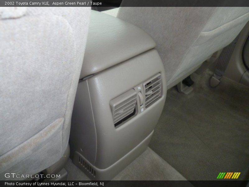 Aspen Green Pearl / Taupe 2002 Toyota Camry XLE