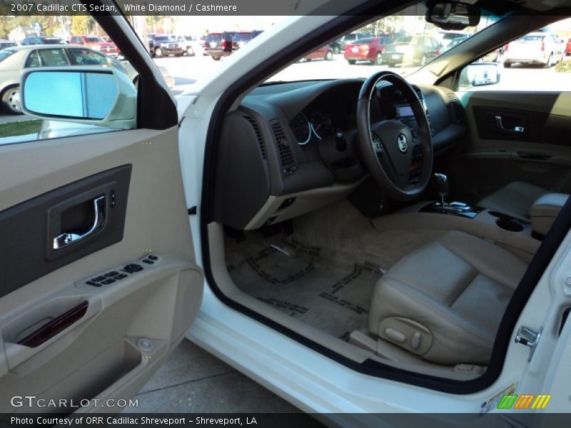 White Diamond / Cashmere 2007 Cadillac CTS Sedan