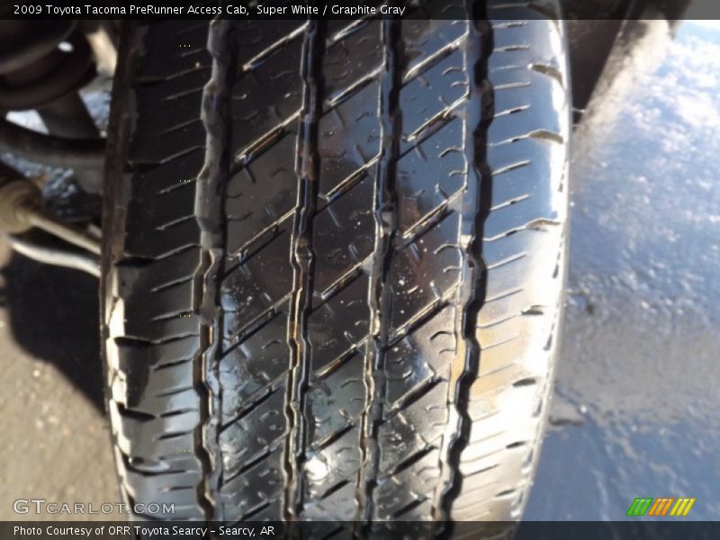 Super White / Graphite Gray 2009 Toyota Tacoma PreRunner Access Cab
