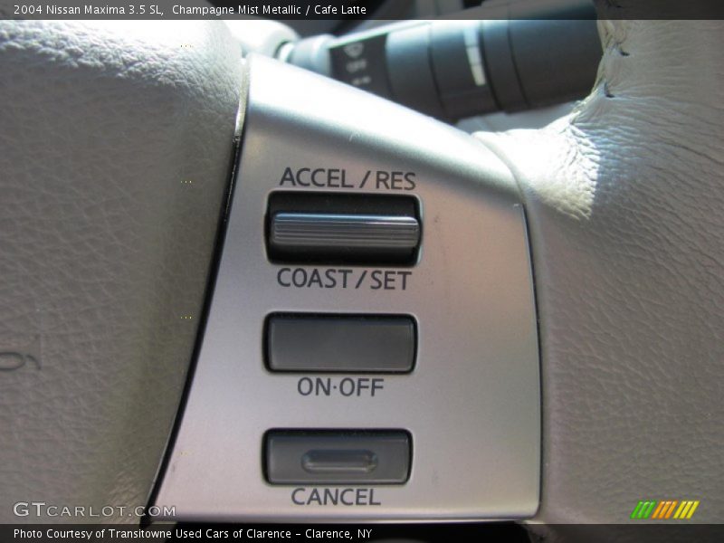 Champagne Mist Metallic / Cafe Latte 2004 Nissan Maxima 3.5 SL