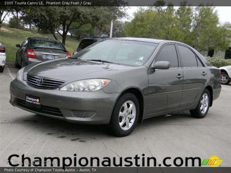Phantom Gray Pearl / Gray 2005 Toyota Camry LE