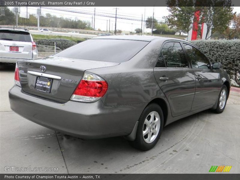 Phantom Gray Pearl / Gray 2005 Toyota Camry LE