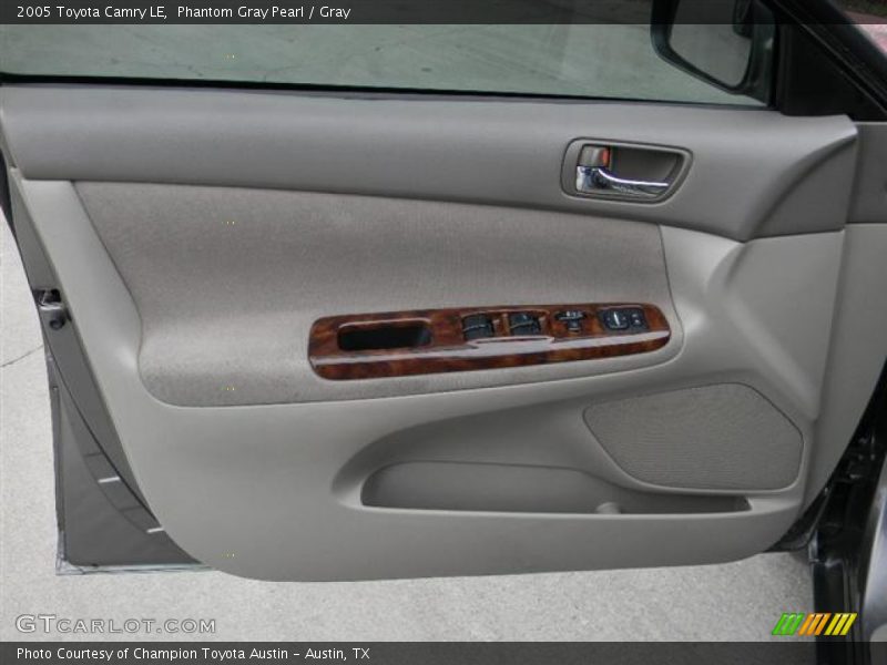 Phantom Gray Pearl / Gray 2005 Toyota Camry LE
