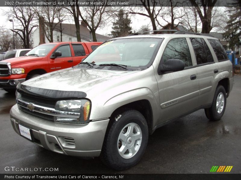Light Pewter Metallic / Light Pewter 2002 Chevrolet TrailBlazer LS 4x4