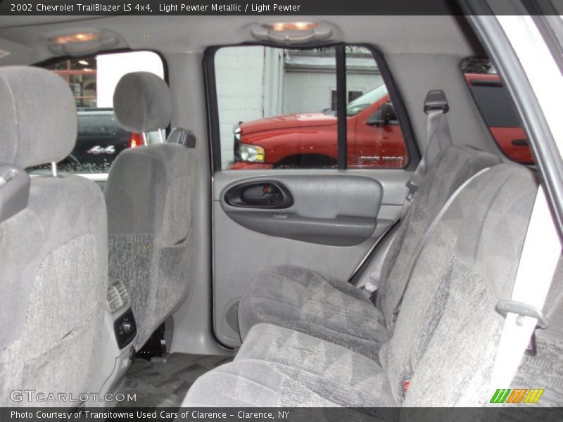 Light Pewter Metallic / Light Pewter 2002 Chevrolet TrailBlazer LS 4x4