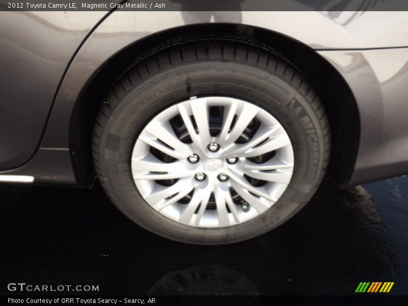 Magnetic Gray Metallic / Ash 2012 Toyota Camry LE