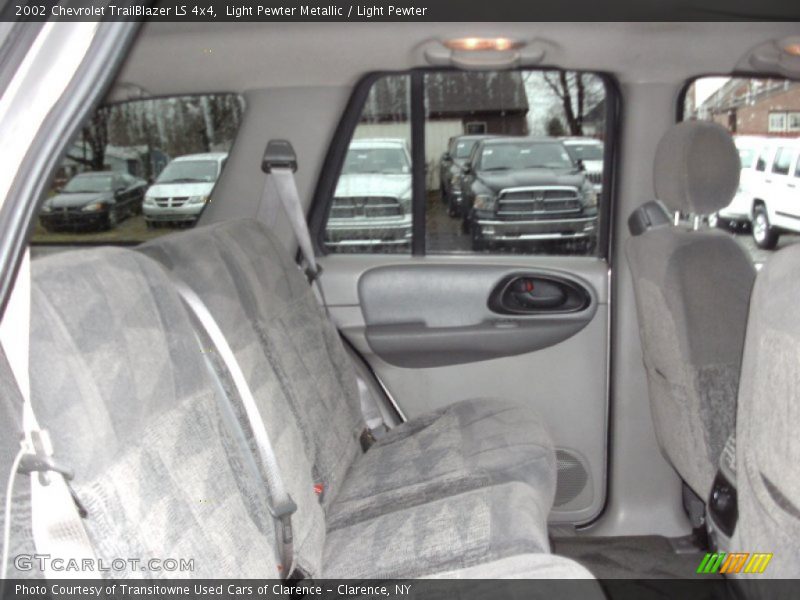 Light Pewter Metallic / Light Pewter 2002 Chevrolet TrailBlazer LS 4x4