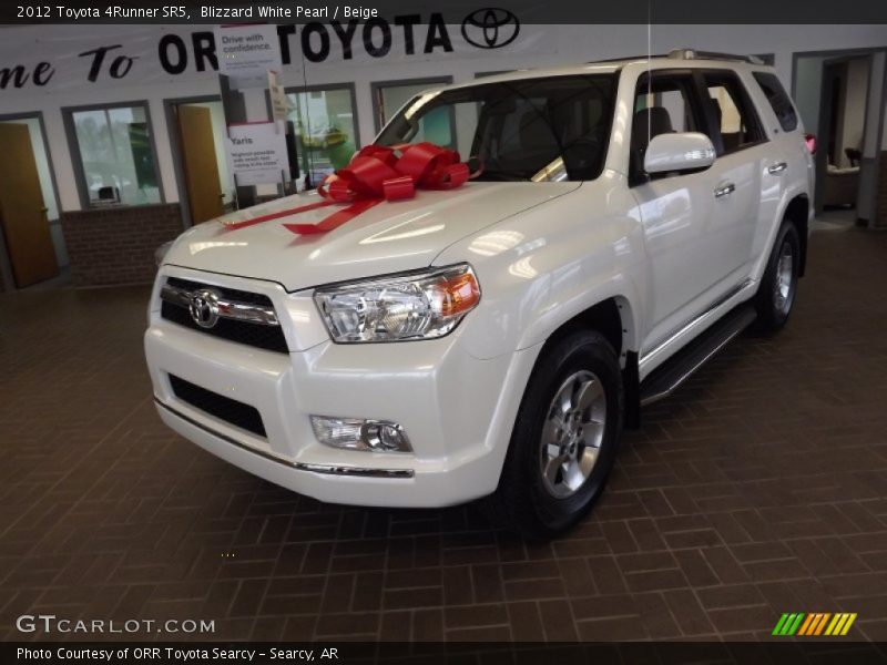 Blizzard White Pearl / Beige 2012 Toyota 4Runner SR5