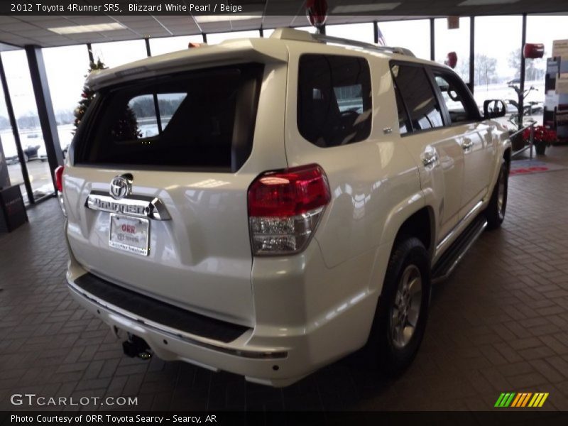 Blizzard White Pearl / Beige 2012 Toyota 4Runner SR5