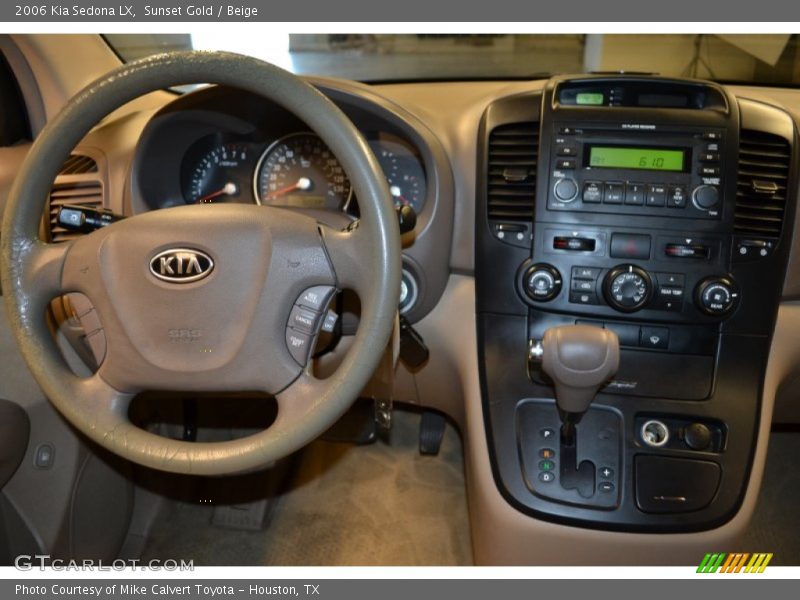 Sunset Gold / Beige 2006 Kia Sedona LX