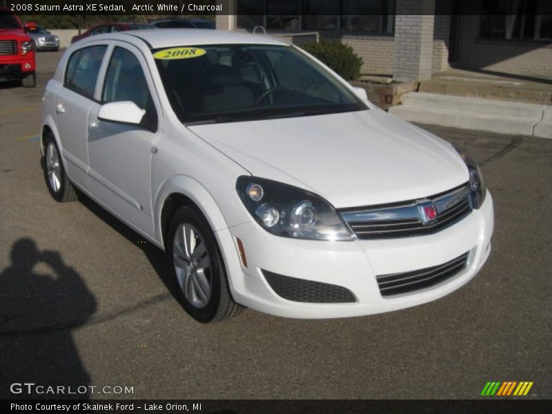 Arctic White / Charcoal 2008 Saturn Astra XE Sedan