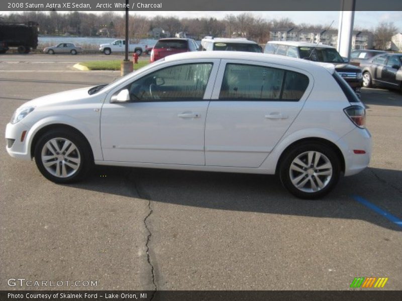 Arctic White / Charcoal 2008 Saturn Astra XE Sedan