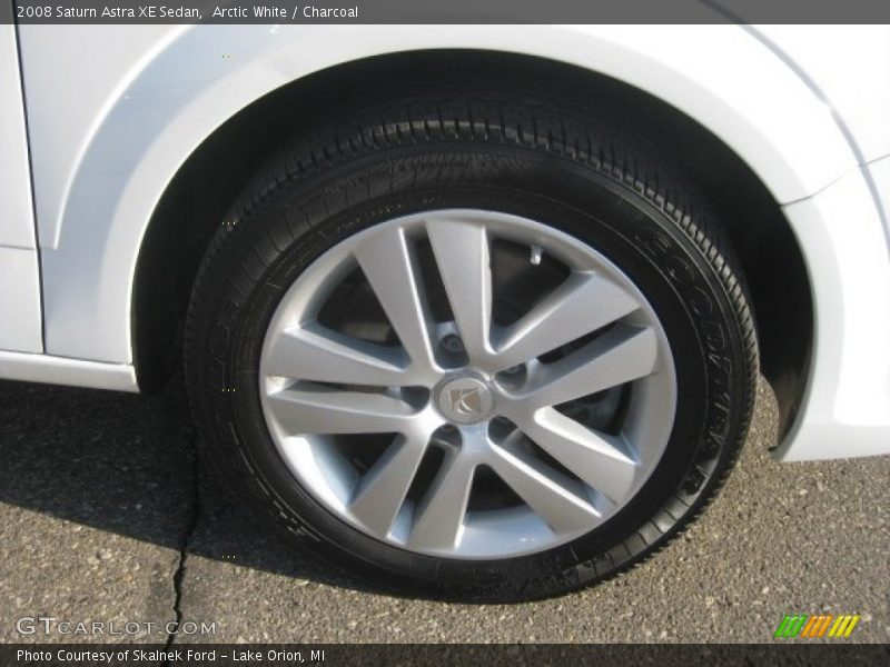 Arctic White / Charcoal 2008 Saturn Astra XE Sedan