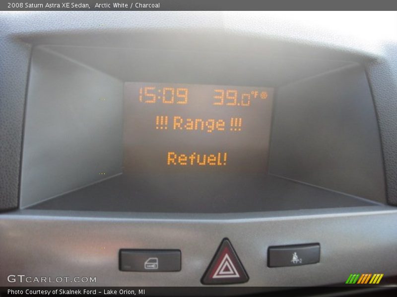 Arctic White / Charcoal 2008 Saturn Astra XE Sedan