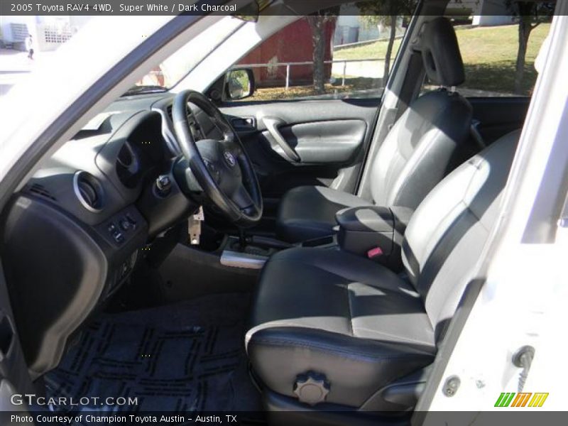 Super White / Dark Charcoal 2005 Toyota RAV4 4WD