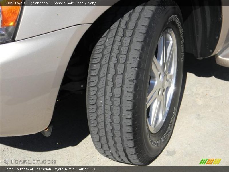 Sonora Gold Pearl / Ivory 2005 Toyota Highlander V6