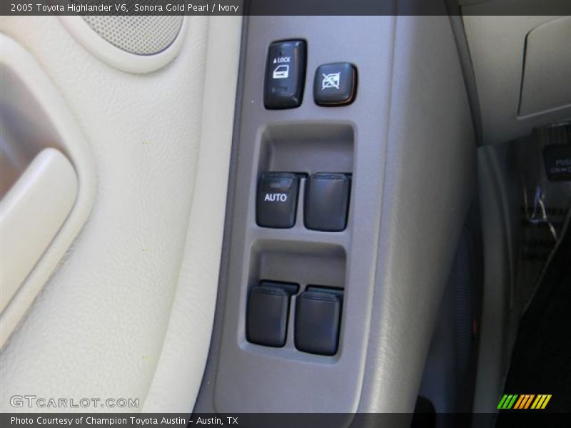Sonora Gold Pearl / Ivory 2005 Toyota Highlander V6