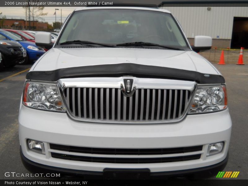 Oxford White / Camel 2006 Lincoln Navigator Ultimate 4x4