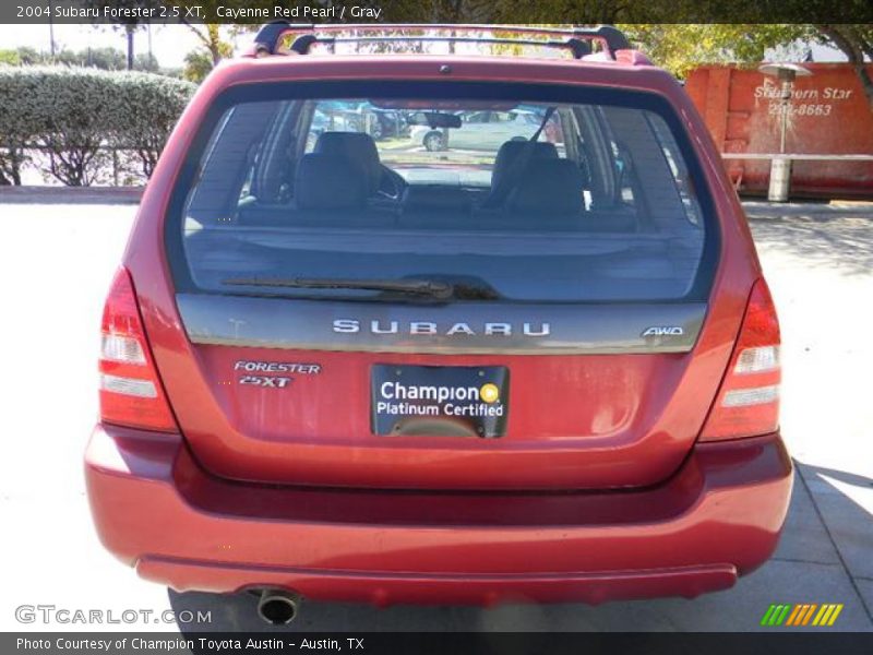 Cayenne Red Pearl / Gray 2004 Subaru Forester 2.5 XT