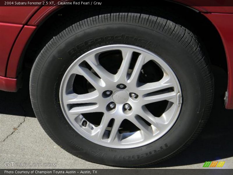 Cayenne Red Pearl / Gray 2004 Subaru Forester 2.5 XT