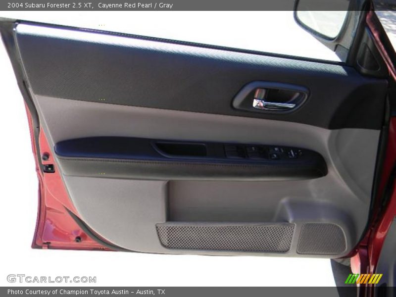 Cayenne Red Pearl / Gray 2004 Subaru Forester 2.5 XT