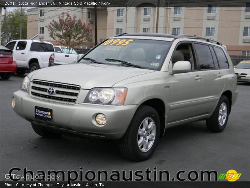 Vintage Gold Metallic / Ivory 2001 Toyota Highlander V6