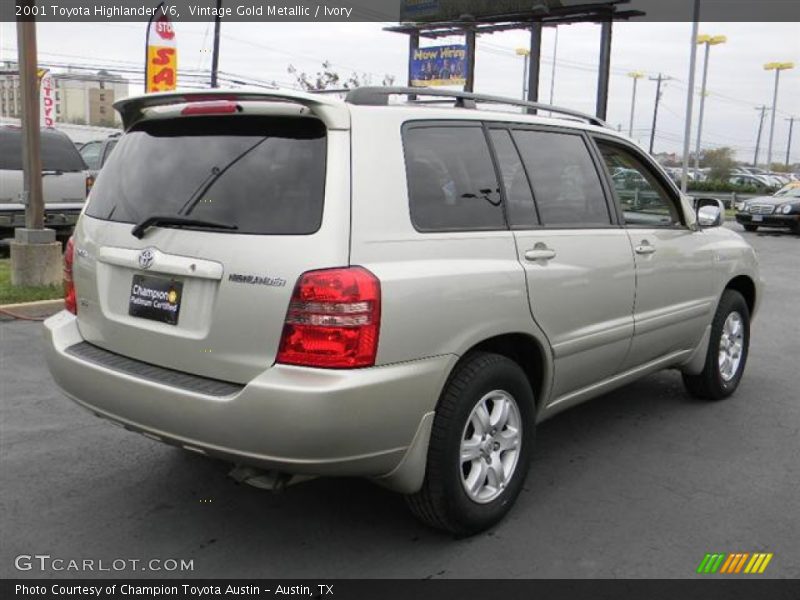 Vintage Gold Metallic / Ivory 2001 Toyota Highlander V6