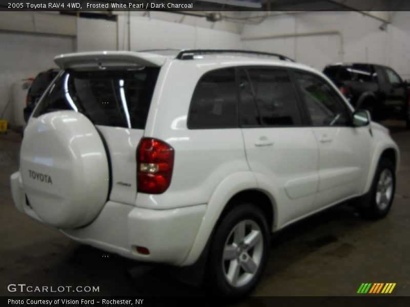 Frosted White Pearl / Dark Charcoal 2005 Toyota RAV4 4WD