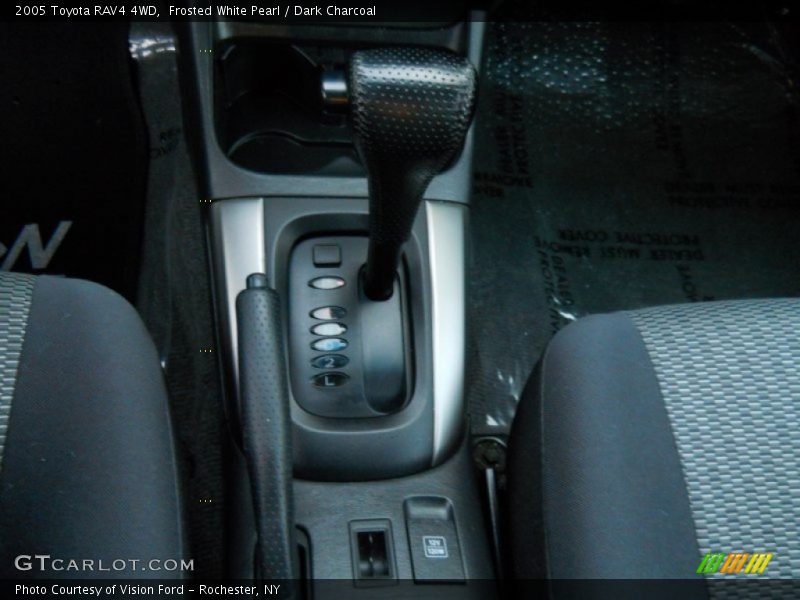 Frosted White Pearl / Dark Charcoal 2005 Toyota RAV4 4WD