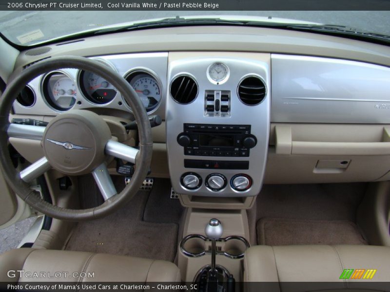 Dashboard of 2006 PT Cruiser Limited