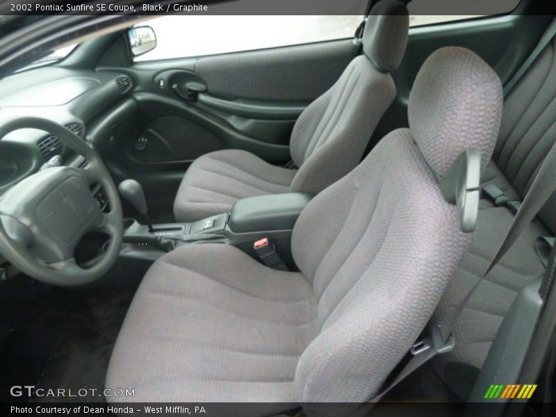 Black / Graphite 2002 Pontiac Sunfire SE Coupe