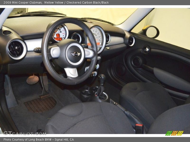 Mellow Yellow / Checkered Carbon Black/Black 2009 Mini Cooper Clubman