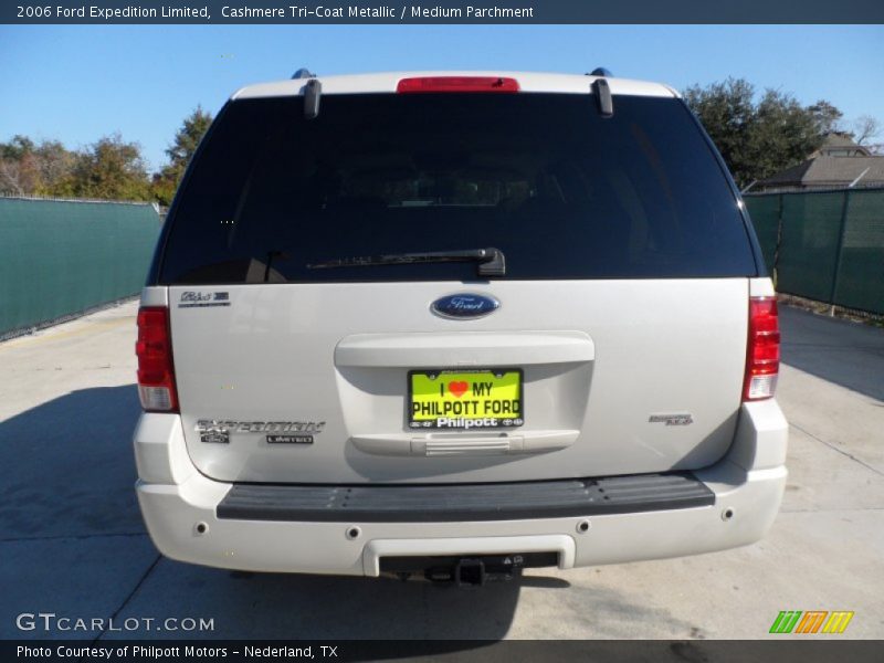 Cashmere Tri-Coat Metallic / Medium Parchment 2006 Ford Expedition Limited