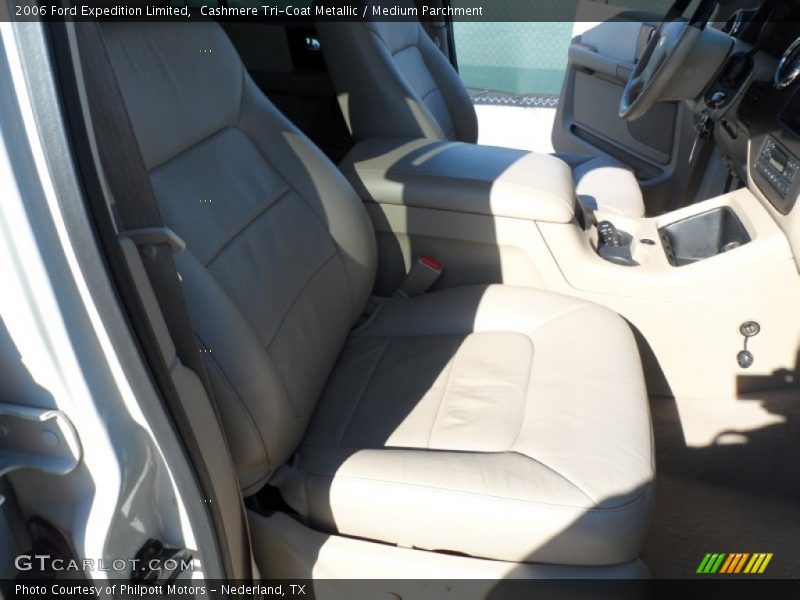 Cashmere Tri-Coat Metallic / Medium Parchment 2006 Ford Expedition Limited