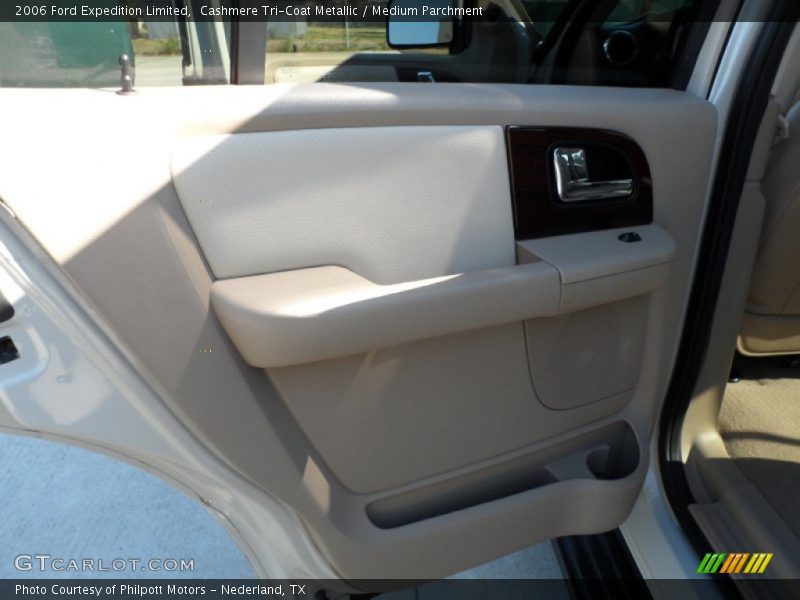 Cashmere Tri-Coat Metallic / Medium Parchment 2006 Ford Expedition Limited
