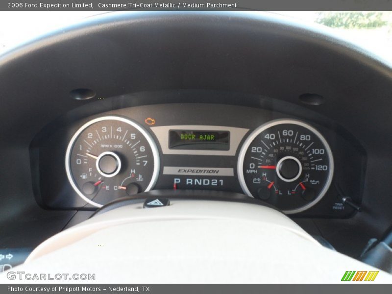 Cashmere Tri-Coat Metallic / Medium Parchment 2006 Ford Expedition Limited