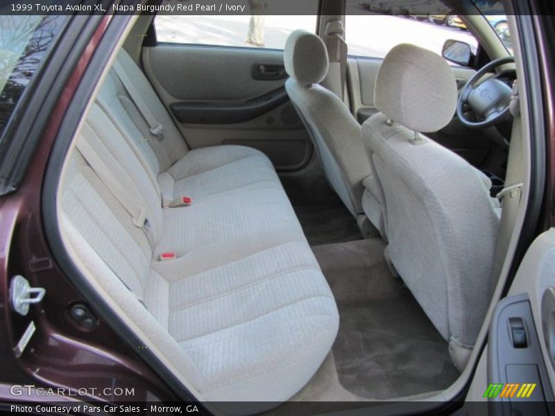 Napa Burgundy Red Pearl / Ivory 1999 Toyota Avalon XL