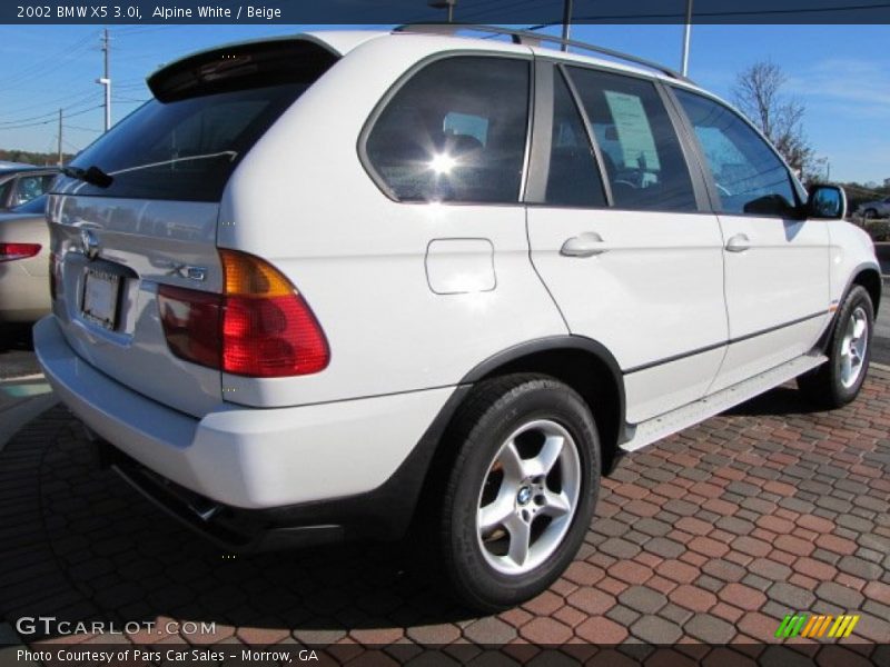 Alpine White / Beige 2002 BMW X5 3.0i