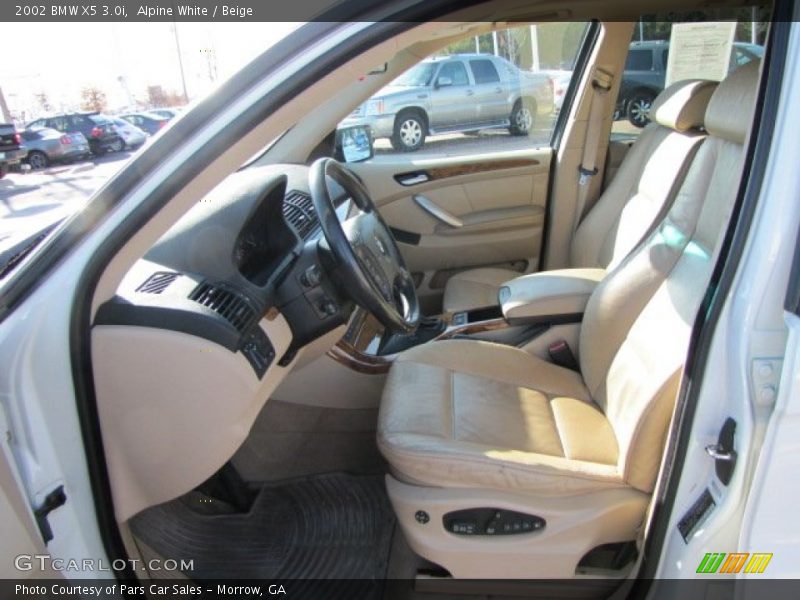 Alpine White / Beige 2002 BMW X5 3.0i