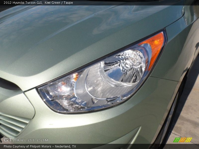 Kiwi Green / Taupe 2012 Hyundai Tucson GLS