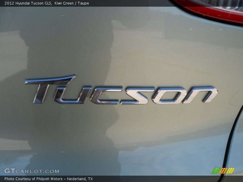 Kiwi Green / Taupe 2012 Hyundai Tucson GLS