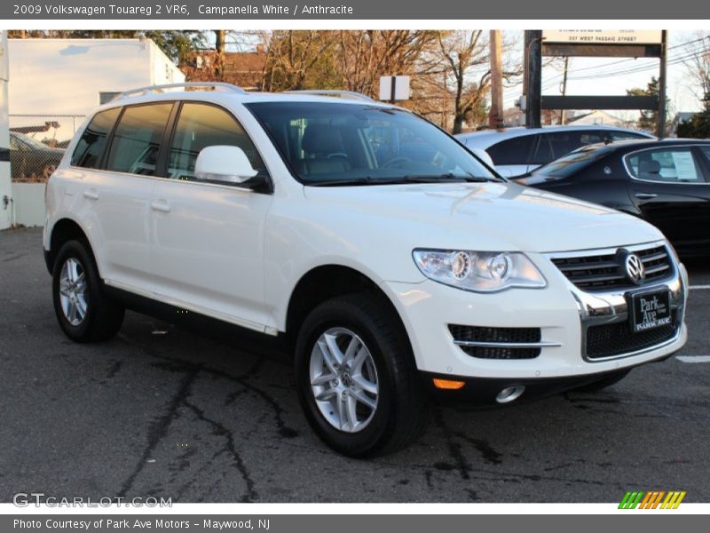 Campanella White / Anthracite 2009 Volkswagen Touareg 2 VR6