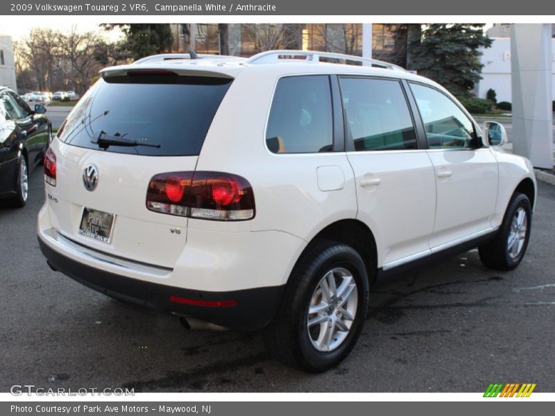 Campanella White / Anthracite 2009 Volkswagen Touareg 2 VR6
