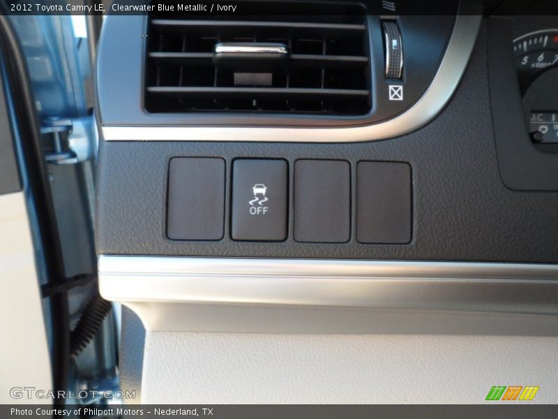 Clearwater Blue Metallic / Ivory 2012 Toyota Camry LE
