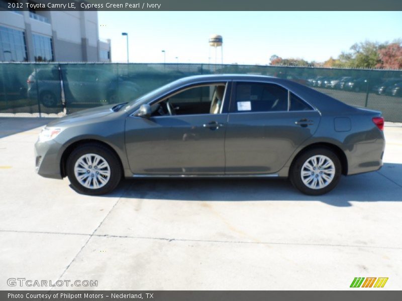 Cypress Green Pearl / Ivory 2012 Toyota Camry LE