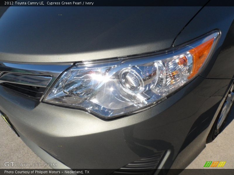 Cypress Green Pearl / Ivory 2012 Toyota Camry LE